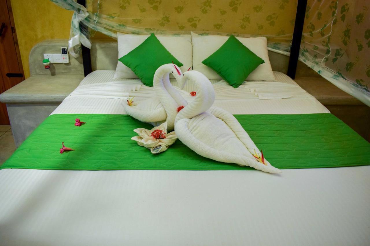 Omeesha Beach Hotel Kalpitiya Pokoj fotografie