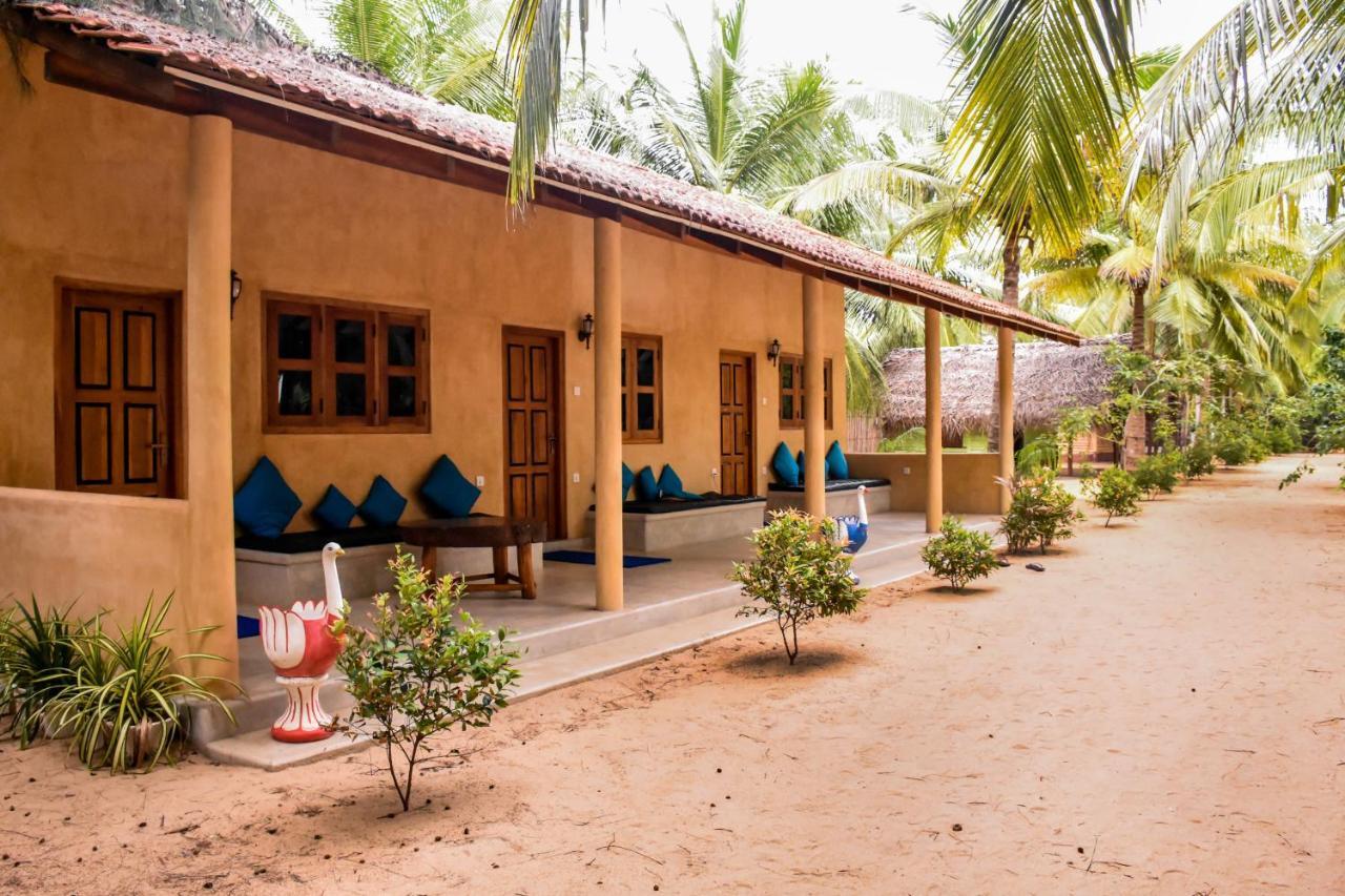 Omeesha Beach Hotel Kalpitiya Exteriér fotografie