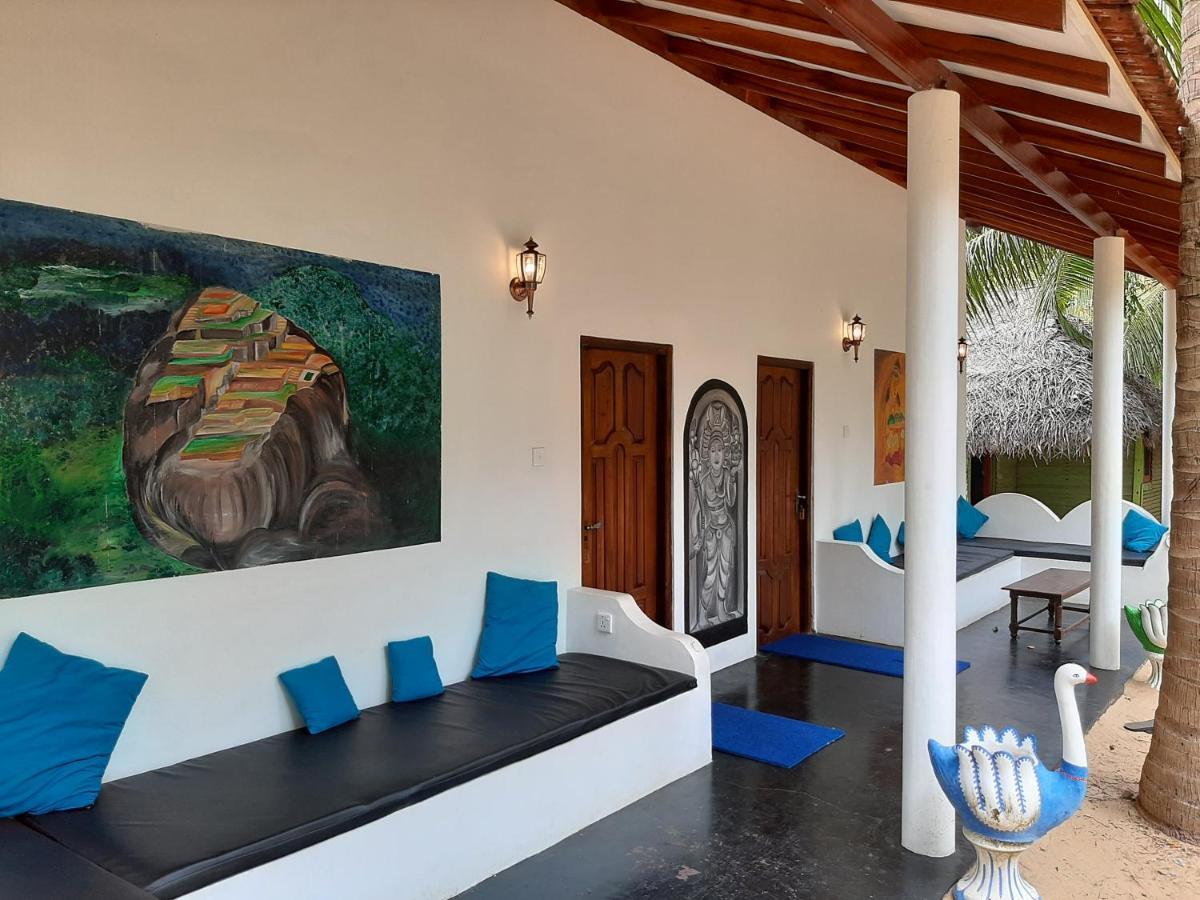Omeesha Beach Hotel Kalpitiya Exteriér fotografie